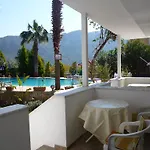 Bed & Breakfast Garden Dalyan