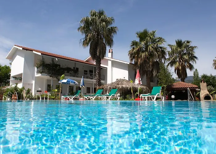 Garden Bed & Breakfast *