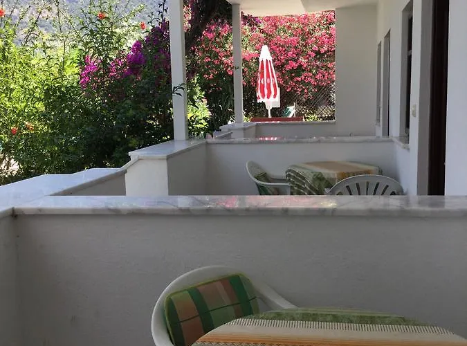 Garden Oda ve Kahvaltı Dalyan