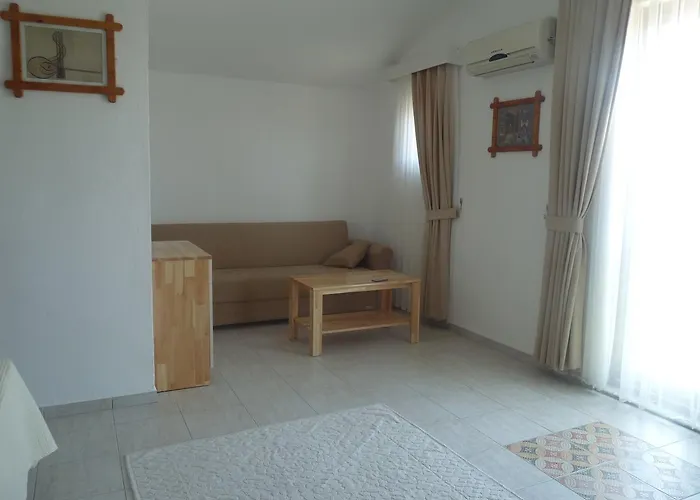 Oda ve Kahvaltı Garden *